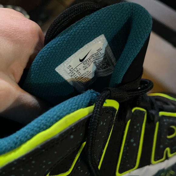 Nike Kids Uptempo Sneakers - Picture 3 of 3